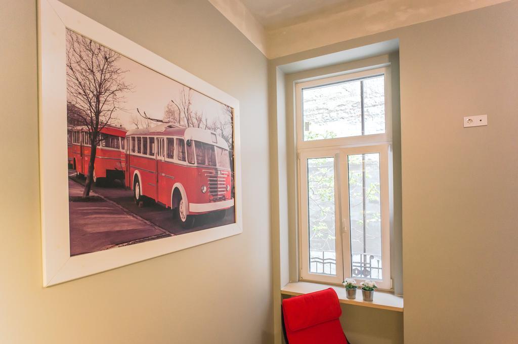 Apartment Transit *