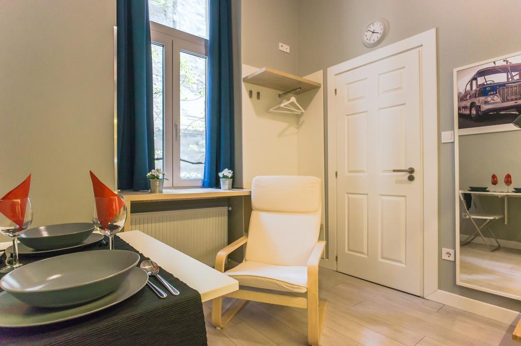 Apartament Transit *